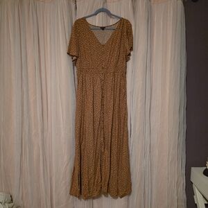 torrid 0 Mustard Polka Dot V-Neck Maxi Dress